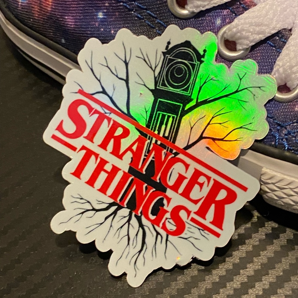 Netflix, Stranger Things hologram sticker